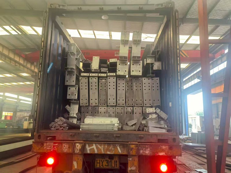 अनुकूलित स्टील संरचना जस्ती संयंत्र फ़ॉकलैंड द्वीपों में भेज दिया