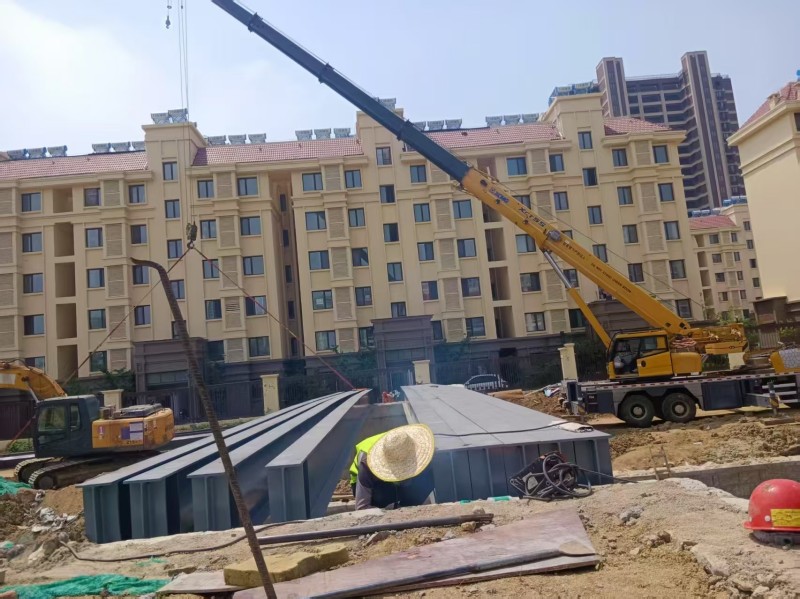 Liweiyuan डिजाइन, विकास और स्टील पुलों की स्थापना