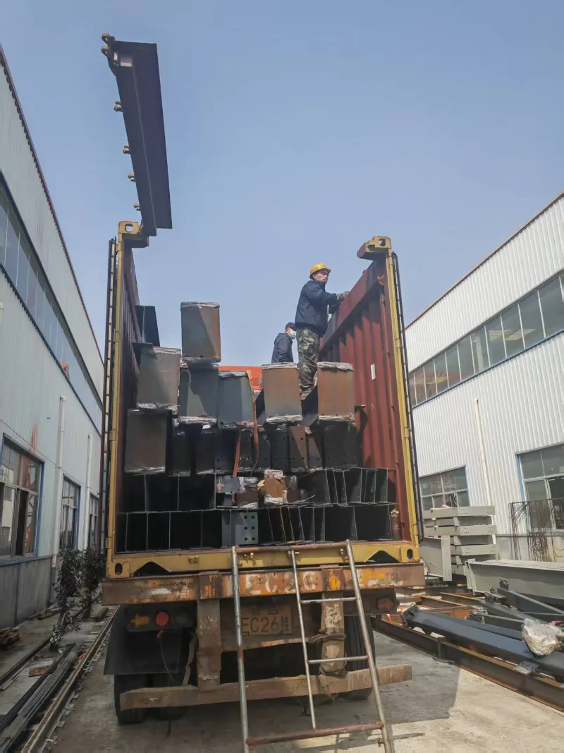 विदेशी बुनियादी ढांचे के निर्माण में सहायता! क़िंगदाओ लिवेइयुआन स्टील स्ट्रक्चर ने मलेशिया में तीन मंजिला कार्यालय भवन परियोजना सफलतापूर्वक भेजी